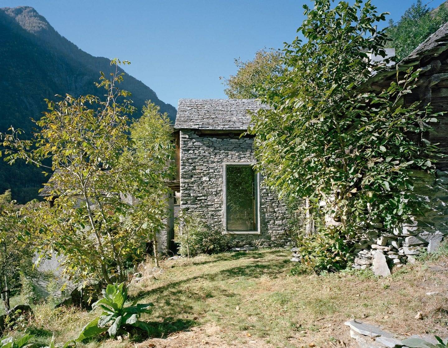 Casa D'Estate, por Buchner Bründler.