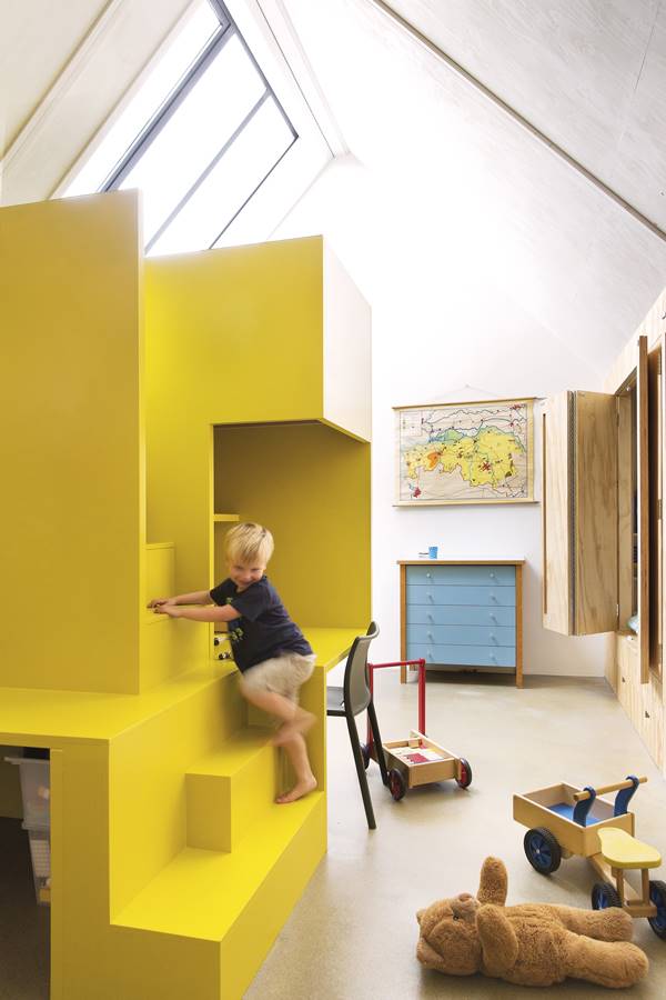 Una vivienda holandesa en la que los módulos infantiles tienen más de un uso