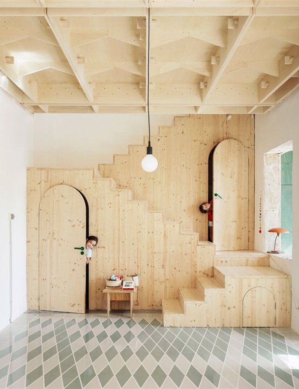 ¿Construir la casa por el tejado? Aunque no lo creas se han atrevido a hacerlo