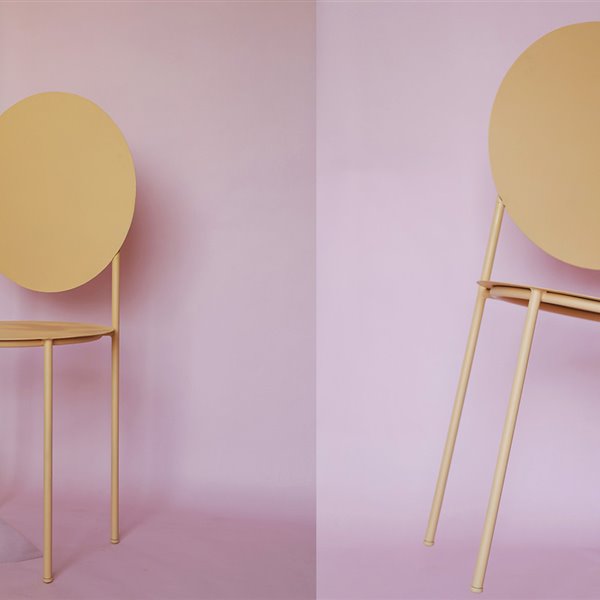 Bodegón Cabinet diseña su silla más redonda, La Prima