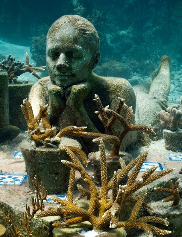 Estos artistas hacen sus obras con ayuda de la naturaleza