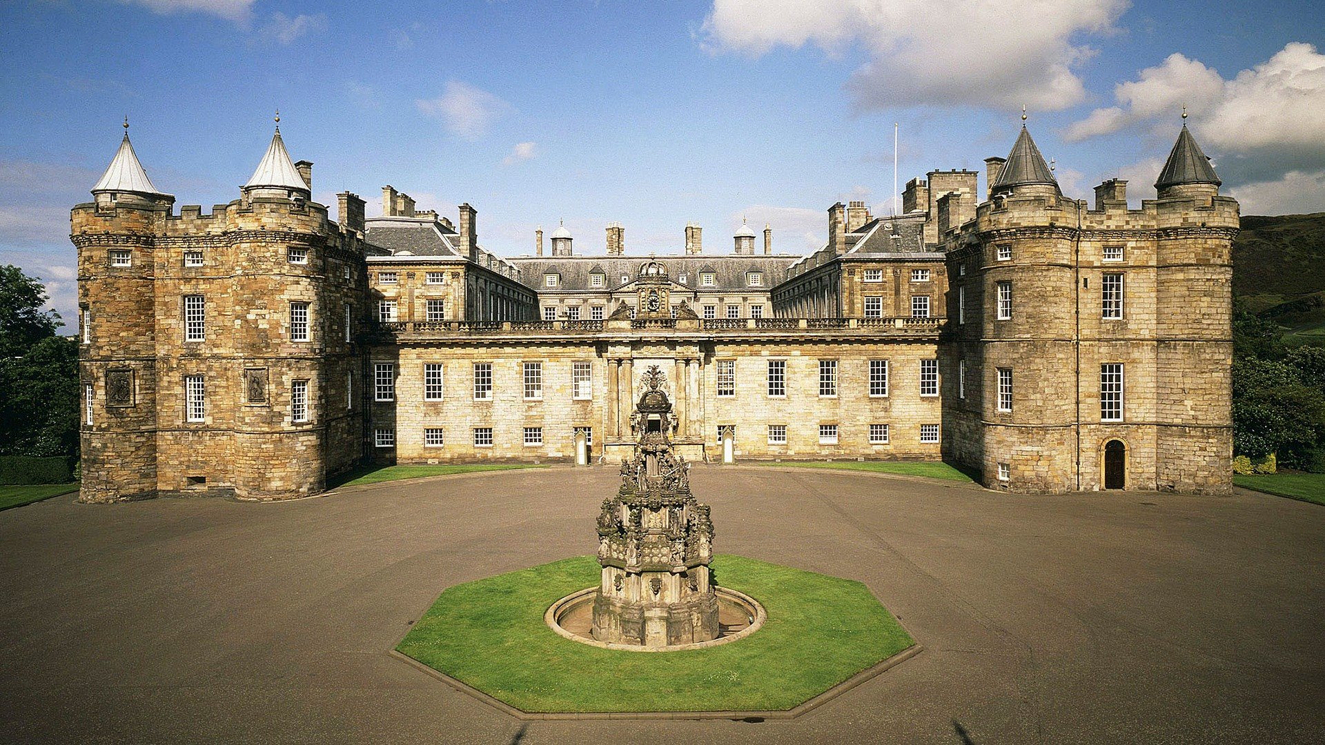 The Palace Of Holyroodhouse casa de la familia britancia en Edimburgo. The Palace Of Holyroodhouse