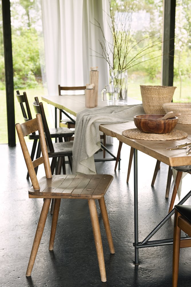 mesa de comedor y silla de madera