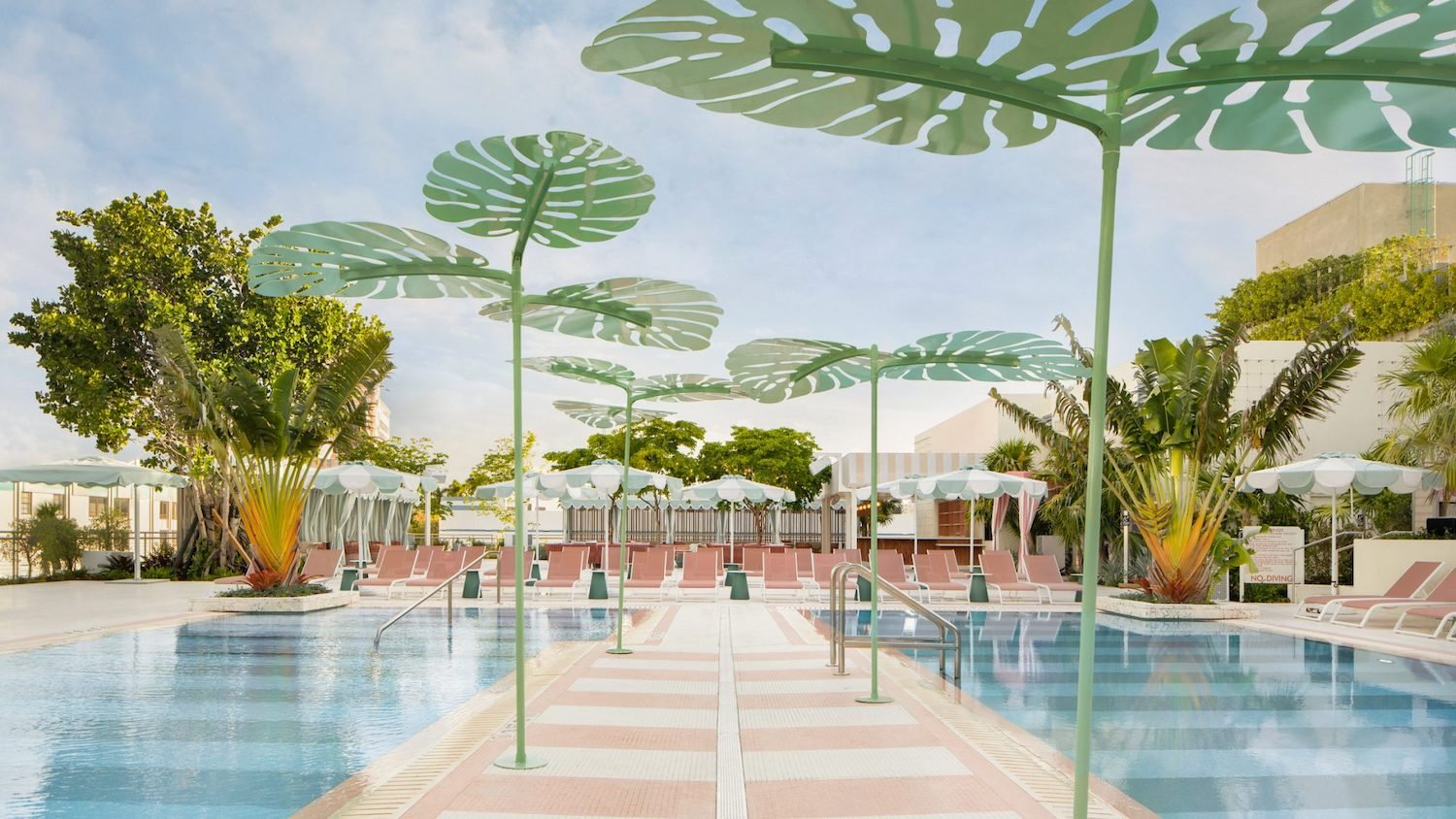 Hotel Googtime Pharrell Williams y Dave Grutman en Miami Beach piscina