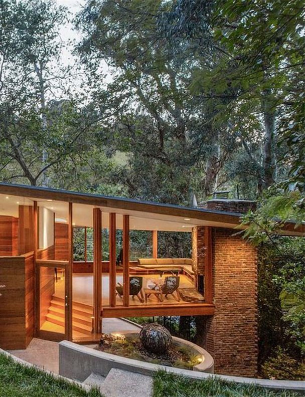 Anwar Hadid, el novio de Dua Lipa, adquiere una casa construida por un discípulo de Frank Lloyd Wright