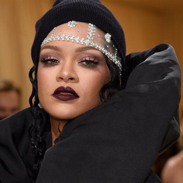 Entramos en la casa de Rihanna en Hollywood, a la venta por 7,8 millones