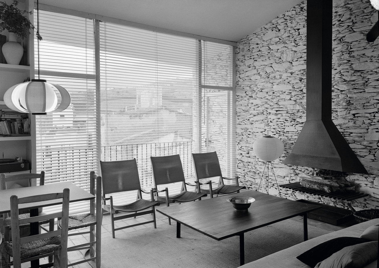 Salón de la Casa Senillosa, Cadaqués, 1956, el primer encuentro con la arquitectura de Coderch de Carlos Ferrater