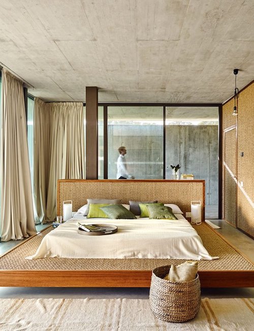 Dormitorio con cama en tatami