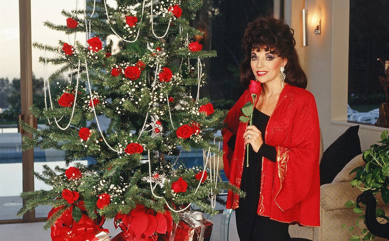 Joan Collins en su casa en Navidad 1989 cumplía todos los requisitos. 