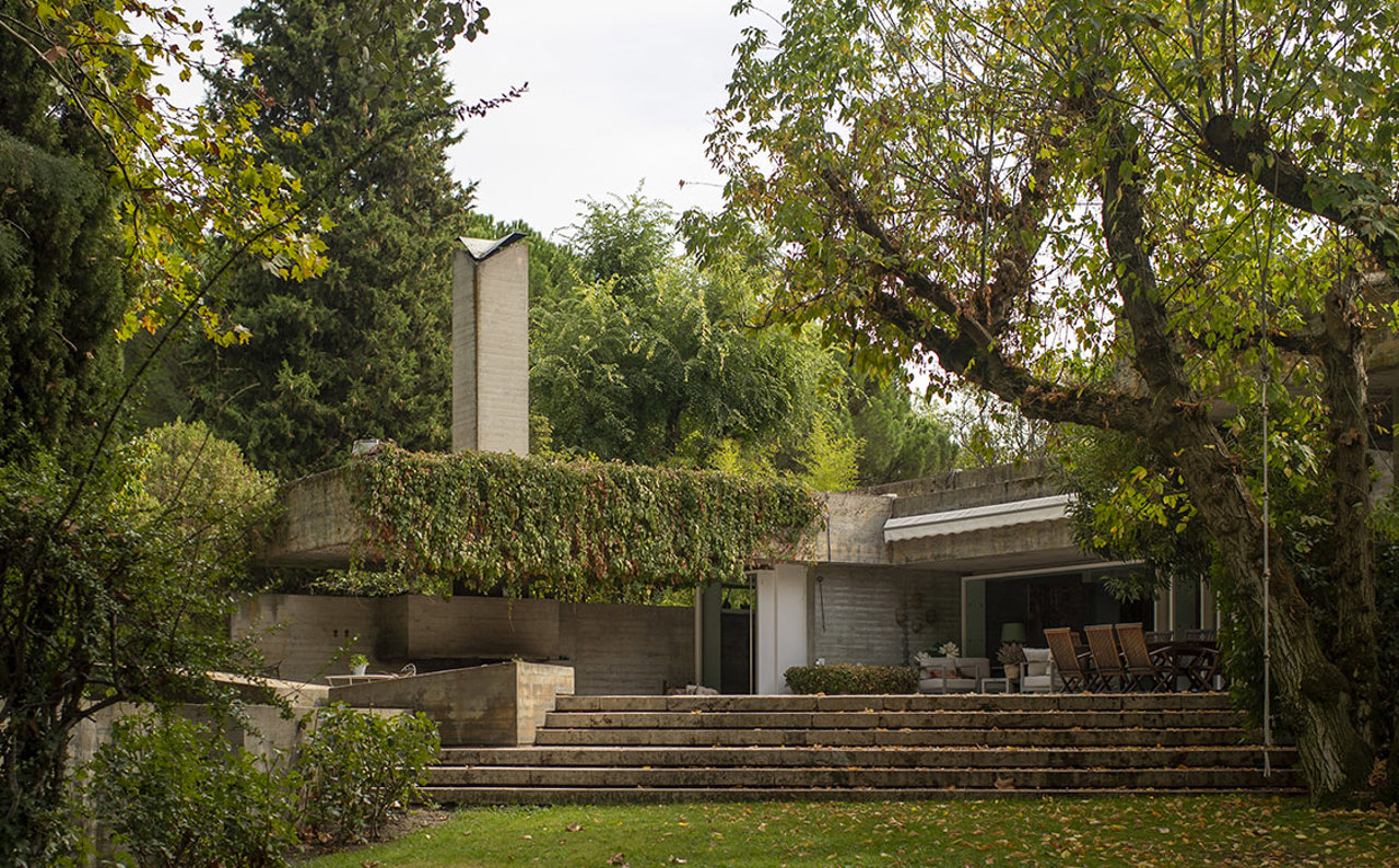 La Casa Carvajal es uno de los mejores ejemplos de arquitectura brutalista en España.