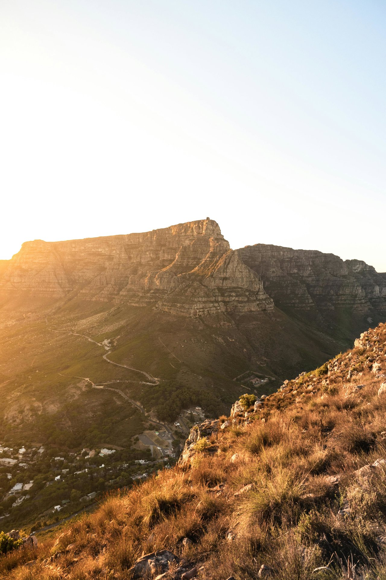 Table Montain es la icónica montaña de Cape Town.