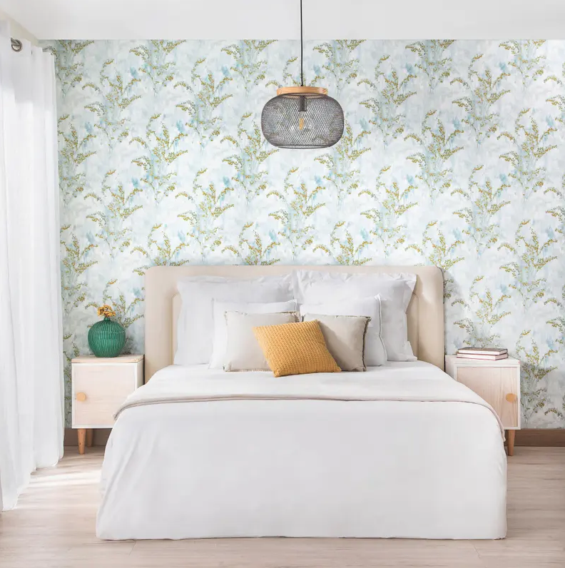 dormitorio con papel pintado de estilo vegetal Leroy Merlin