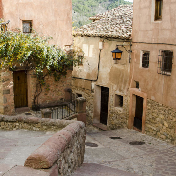 Según National Geographic, este es el pueblo más bonito de España para visitar en abril de 2024 (y está en Teruel)