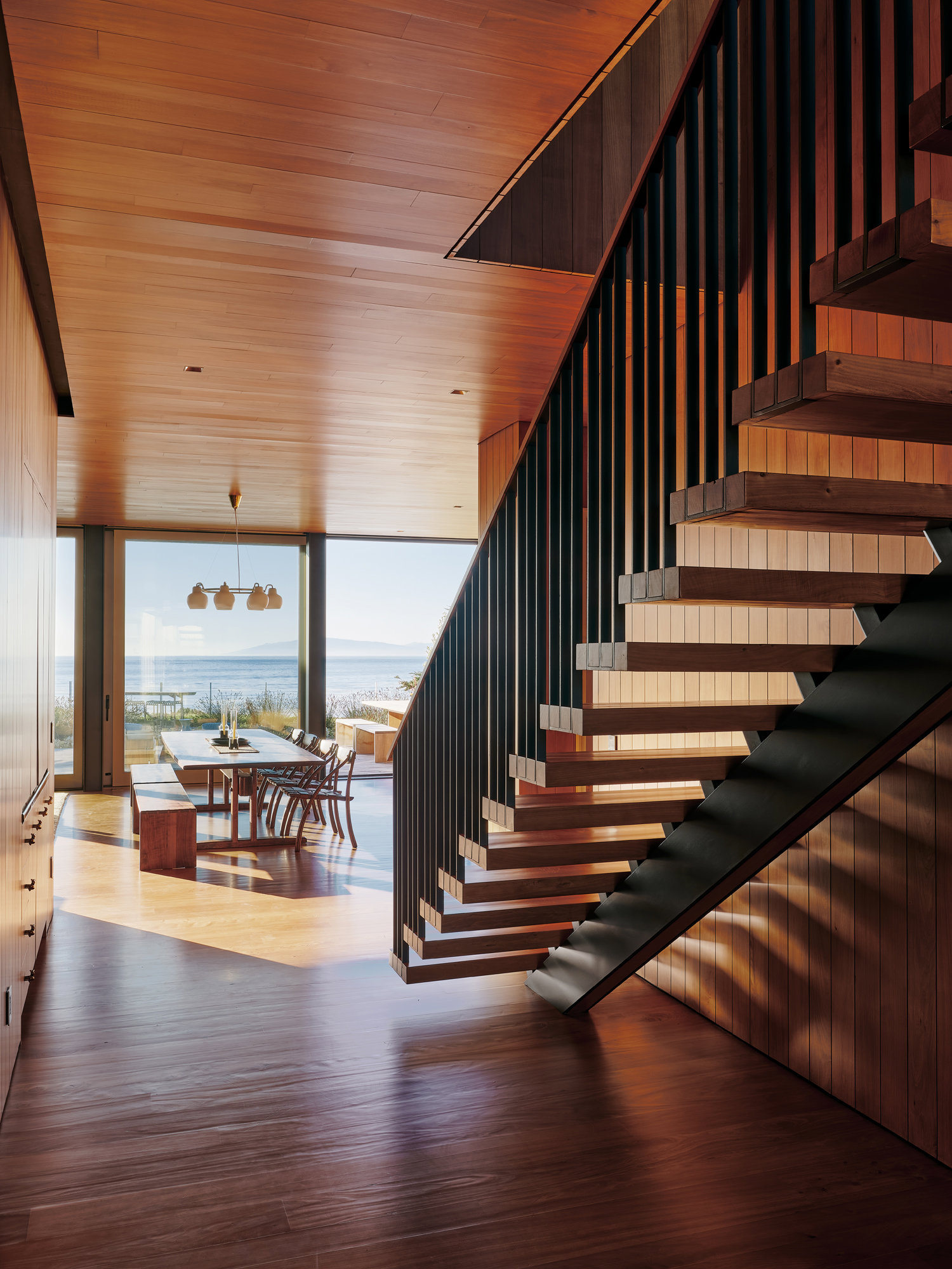 escaleras metal y madera casa en california