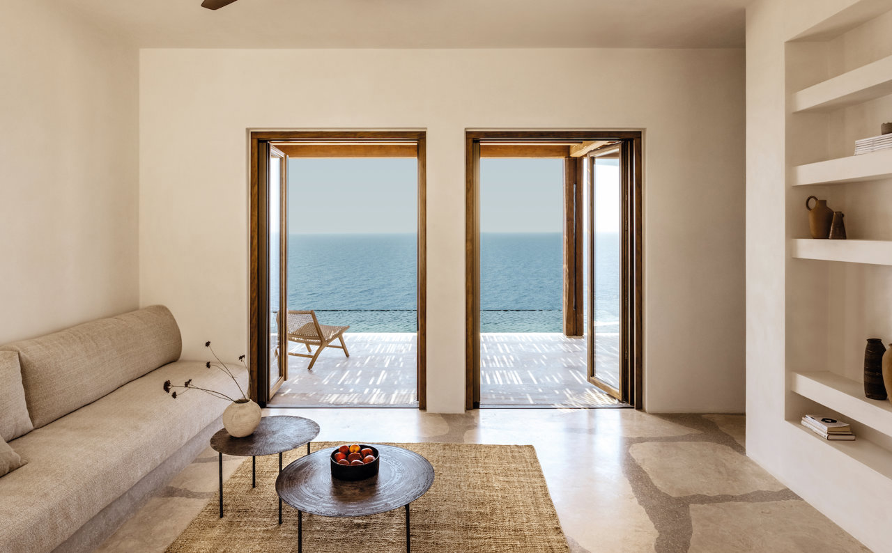 Casa minimalista en la isla griega de Siros