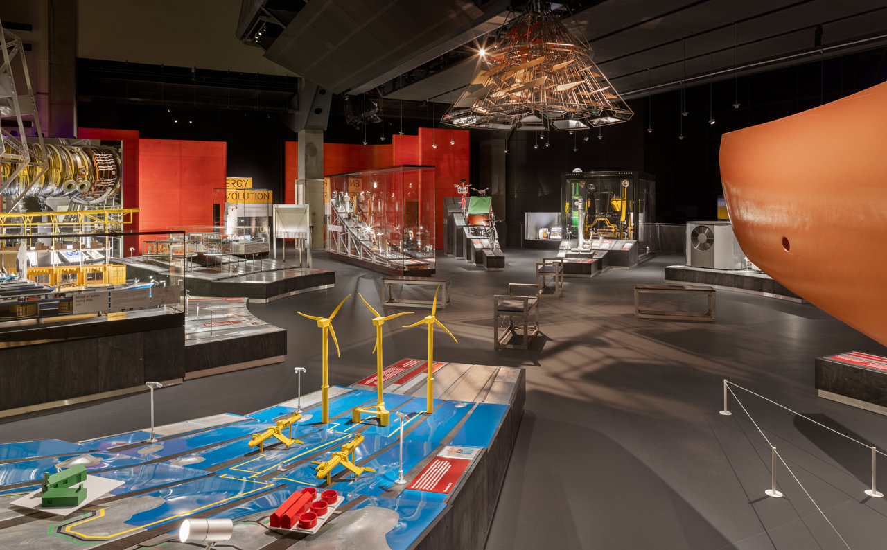 El estudio Unknown Works ha diseñado la Energy Revolution Gallery en el Science Museum de Londres.