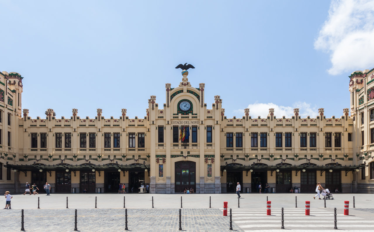 La Estación del Norte de Valencia es la obra más conocida del arquitecto