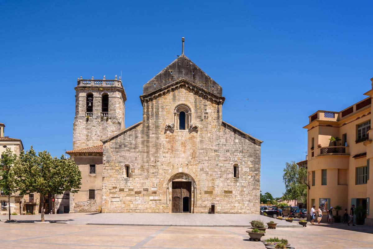 Monasterio de Sant Pere, en Besalú. 