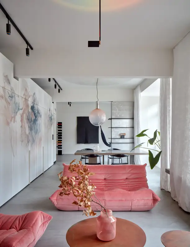 Un apartamento en Praga lleno de soluciones interesantes para fluir entre los diferentes espacios