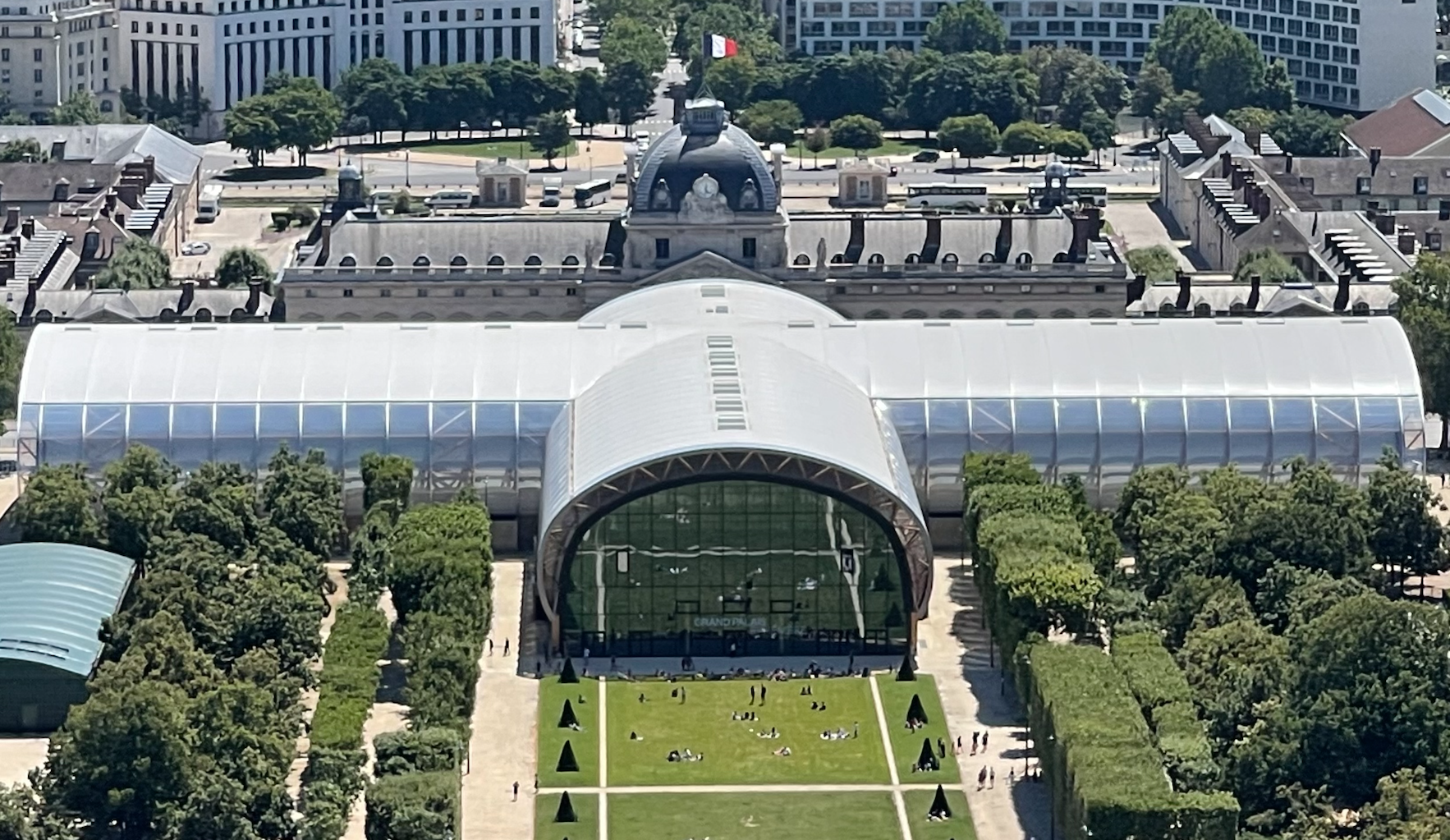 El Grand Palais Éphémère, que tiene una estructura de madera, albergará el judo y la lucha.