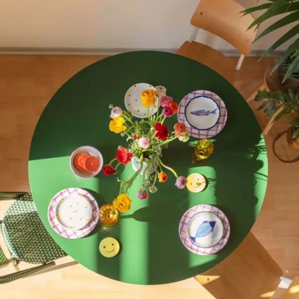 Cómo decorar (y qué delicias incluir) en una mesa dulce para el verano: secretos y tendencias de expertos para sorprender a tus invitados
