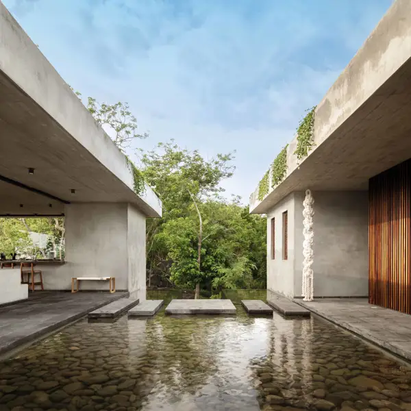 CASA MATEO patio interior