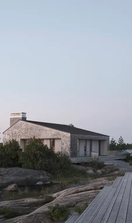 Estilo escandinavo en una isla canadiense: el refugio soñado para un amante del kitesurf