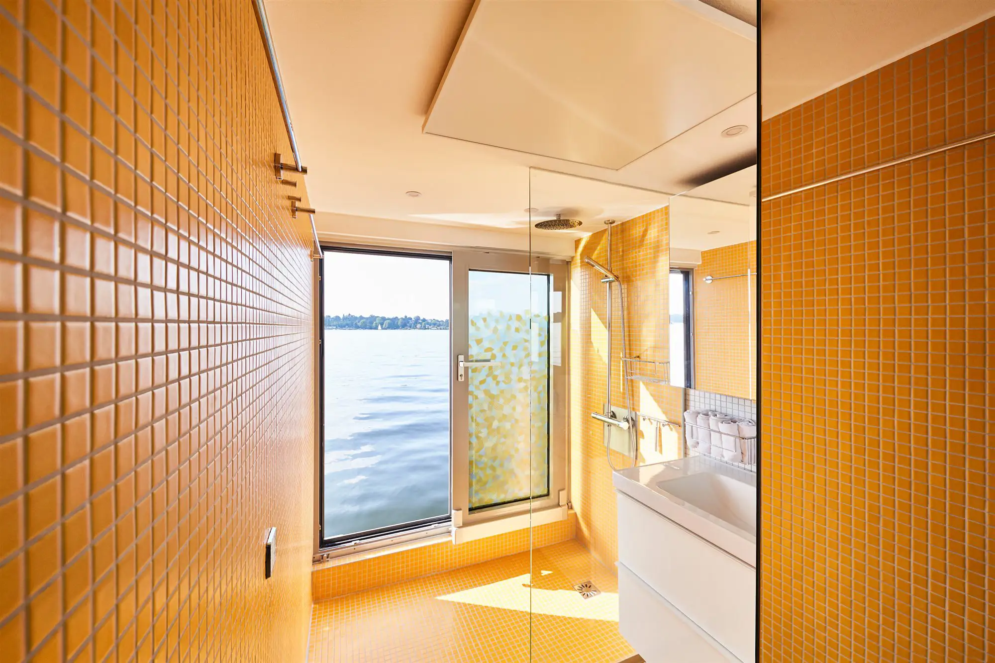 tiny home baño barco