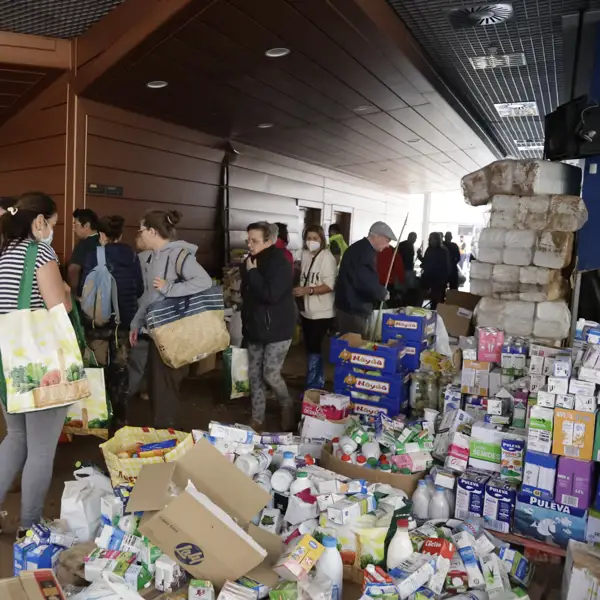 Cómo puedes ayudar a las víctimas de la DANA en Valencia: donaciones, voluntarios y canales oficiales