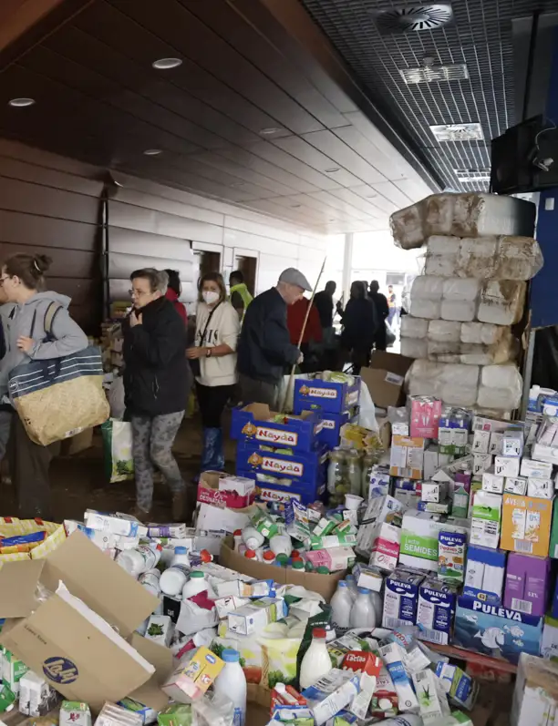 Cómo puedes ayudar a las víctimas de la DANA en Valencia: donaciones, voluntarios y canales oficiales