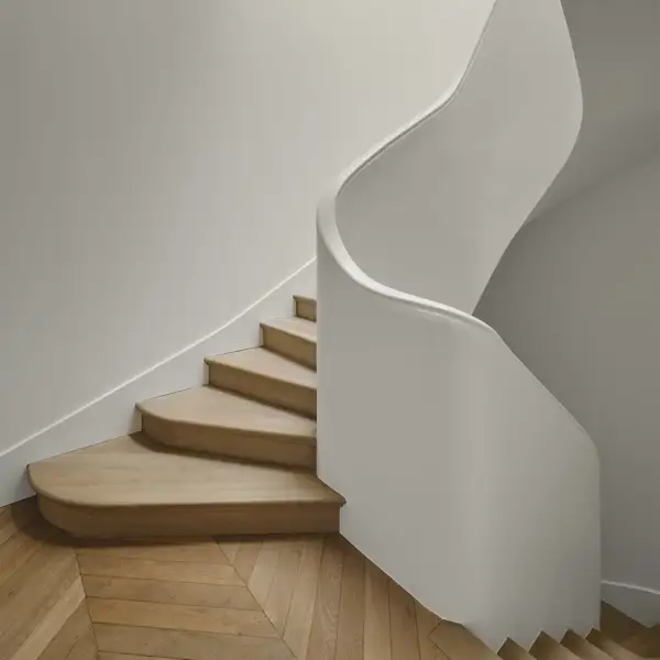Escaleras de madera modernas: 7 increíbles casas con ejemplos de diseño robusto, cálido y elegante