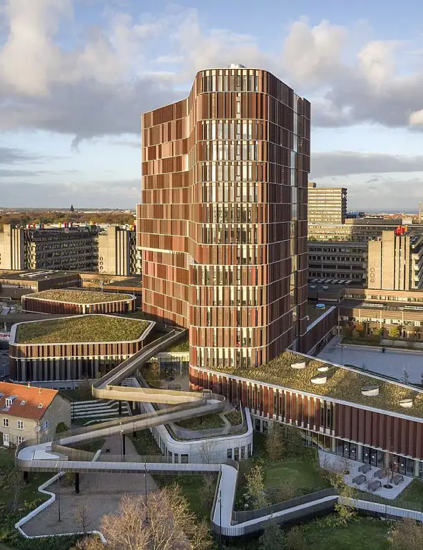 Universidades con arquitectura icónica: un recorrido por los campus más impresionantes del mundo
