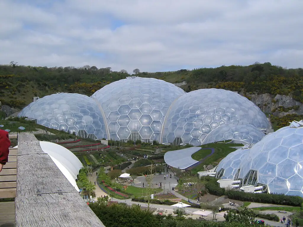 Cúpulas del Eden Project, Cornualles, un proyecto de Nicholas Grimshaw