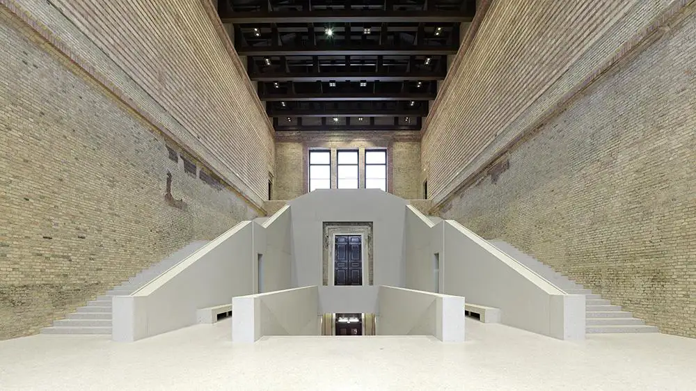 Neues Museum Berlín. Imagen cortesía de Joerg von Bruchhausen SPK / David Chipperfield Architects.