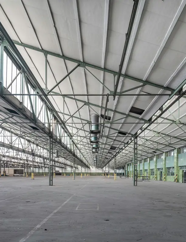 Pasado, presente y futuro de la antigua fábrica Mercedes-Benz de Barcelona
