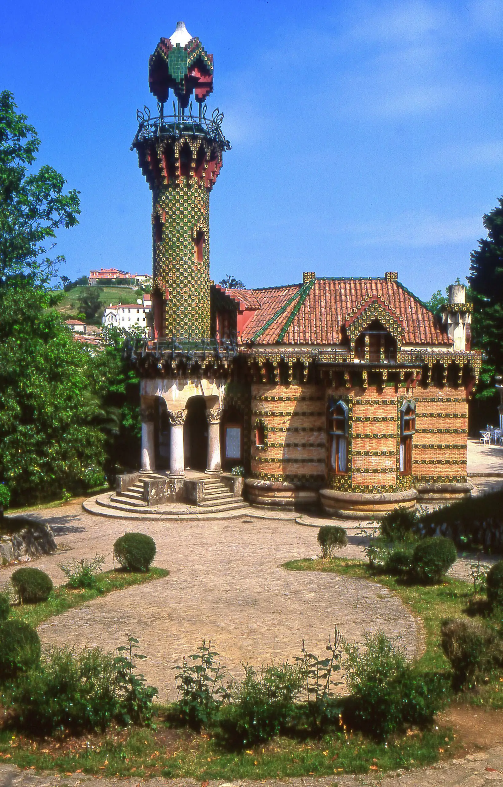 Capricho de Gaudí, Cantabria 