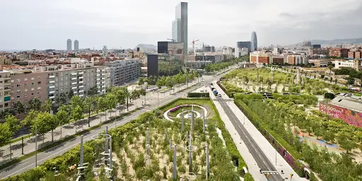 Parque Diagonal Poblenou, de b720 y Jean Nouvel