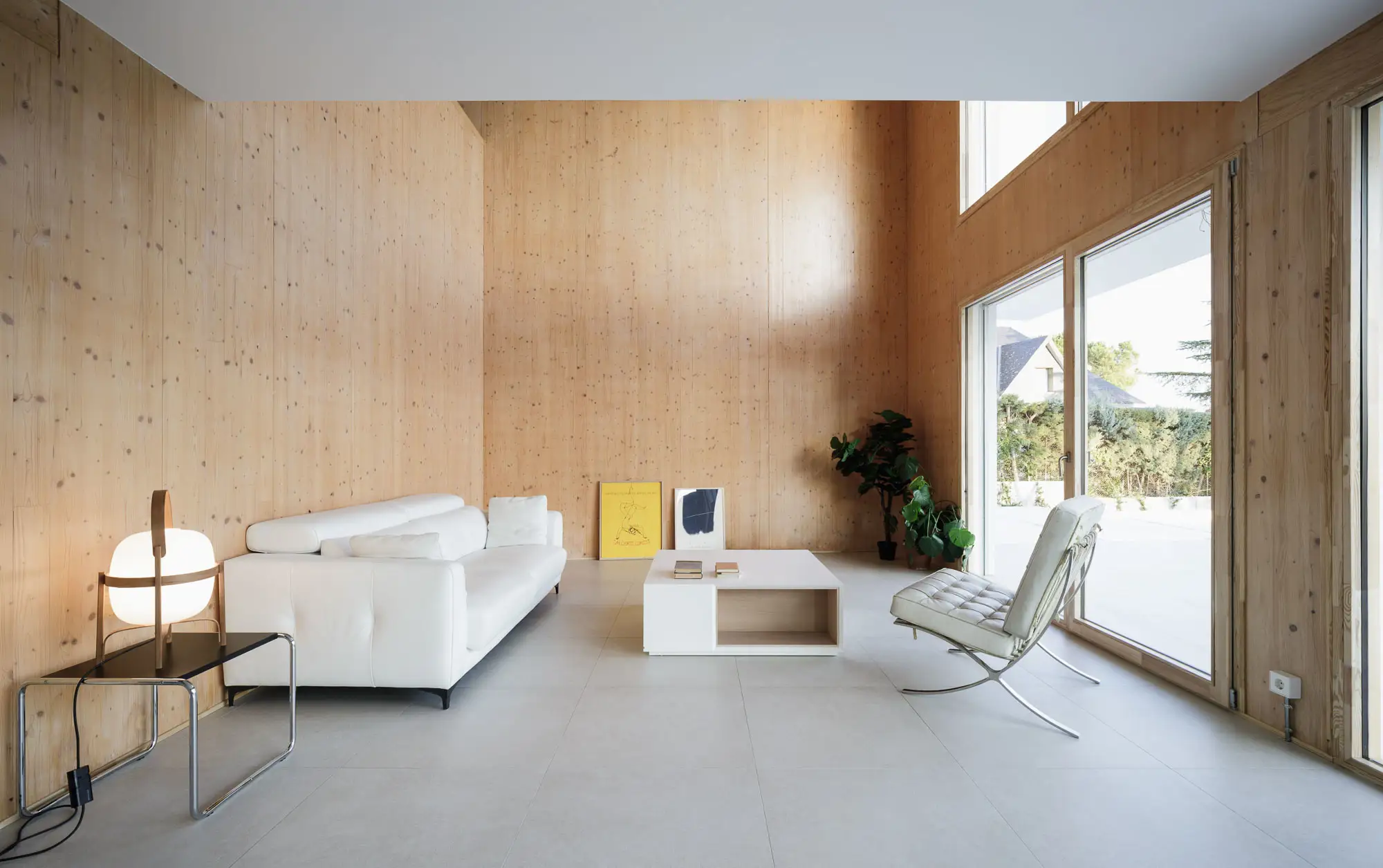 Casa Patio: una vivienda Passivhaus unifamiliar aislada que se desarrolla en dos plantas. Proyecto: Positivelivings