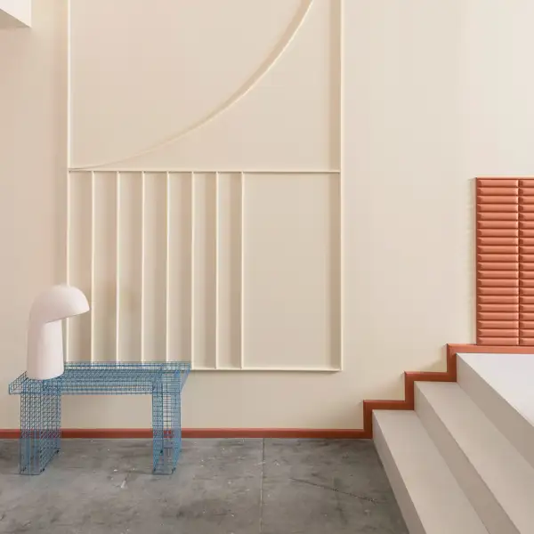 Paredes con relieve: lo último para crear una casa que abraza