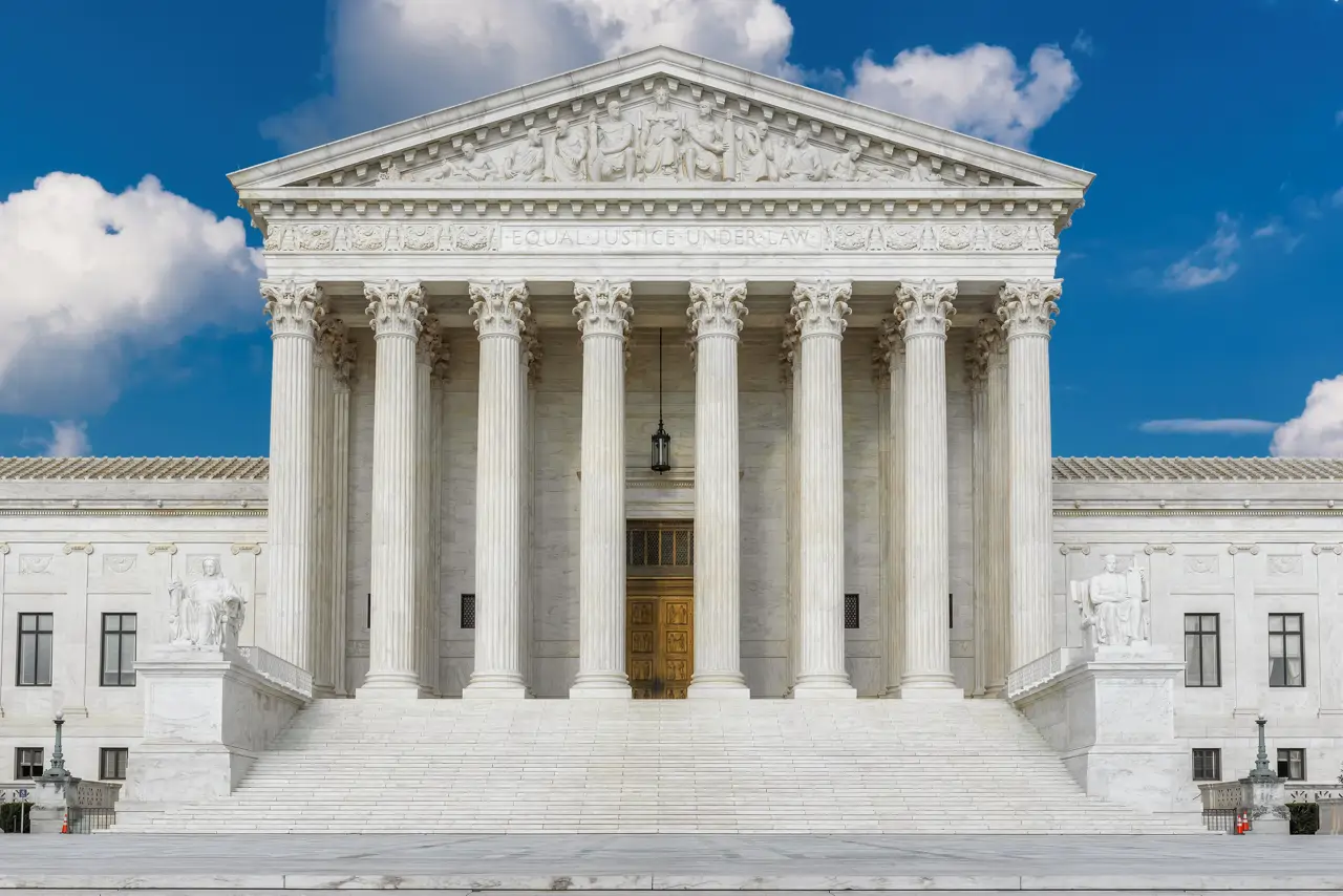 Fachada de la Corte Suprema de Estados Unidos en Washington DC