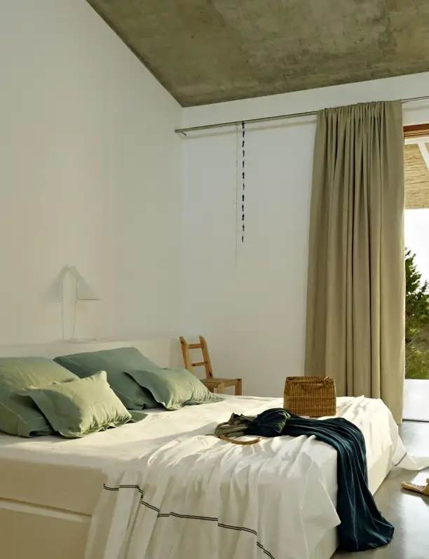 Por qué triunfa el estilo boho moderno en el dormitorio en 2025: trucos fáciles para seguir esta tendencia