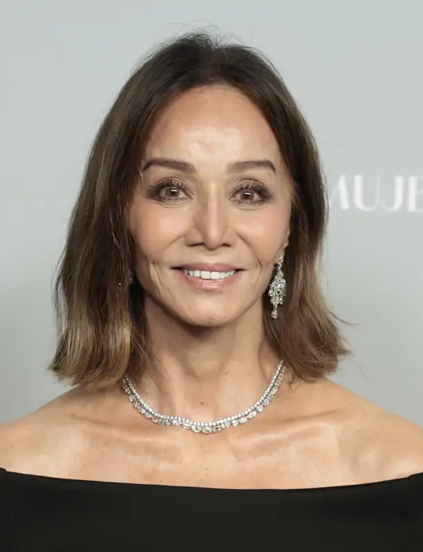 Entramos en la elegante cocina de Isabel Preysler: abierta, con isla de mármol y con ‘sello’ de Tamara Falcó
