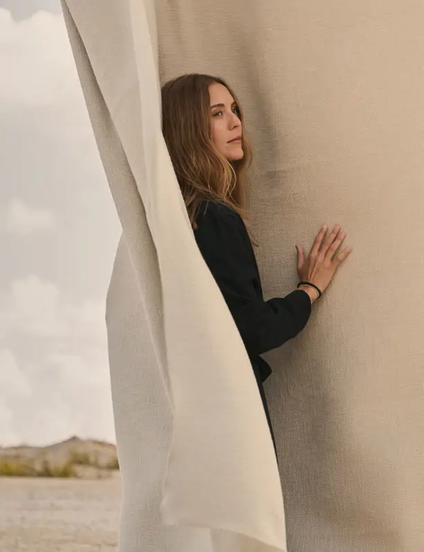 Sabi de Alhambra y Lorna de Santos, la colección textil que celebra el paso del tiempo y las emociones