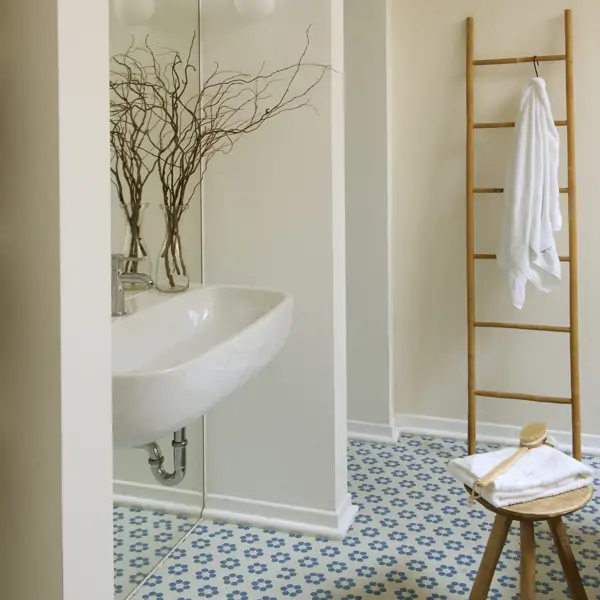 Las tendencias en azulejos para baños de 2025: 10 ideas modernas y estilosas para baños pequeños o grandes