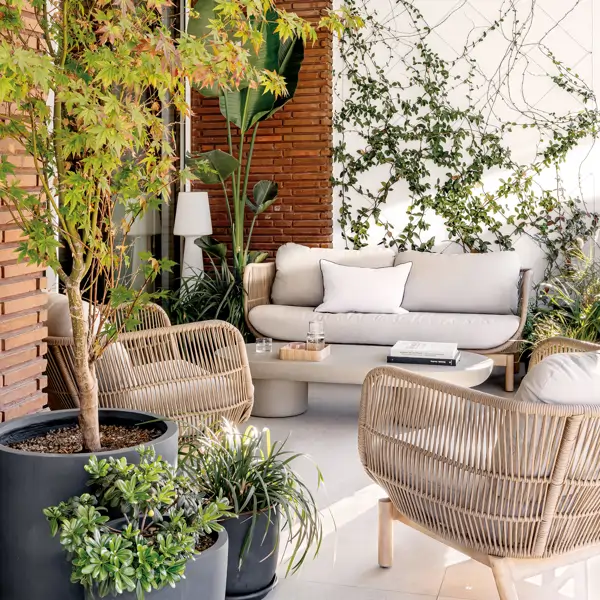 Cómo decorar una terraza pequeña: 12 ideas inspiradoras y fáciles de copiar que aprovechan el espacio