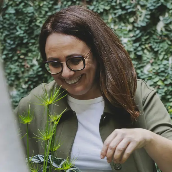 Mercè Gómez de Orgaz, paisajista: “Si riegas las plantas con agua del grifo estás cometiendo un ERROR”