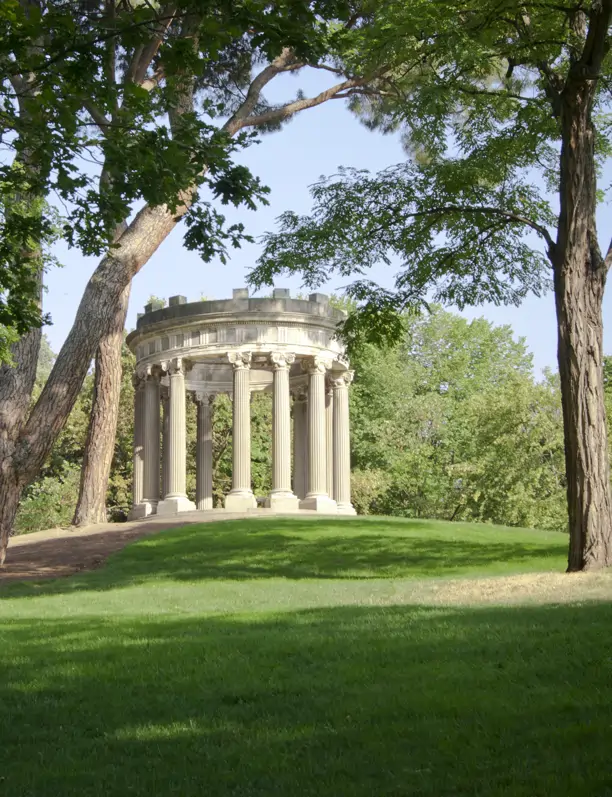 No es El Retiro: este parque de Madrid es uno de los más bonitos para disfrutar en abril, según Arquitectura y Diseño