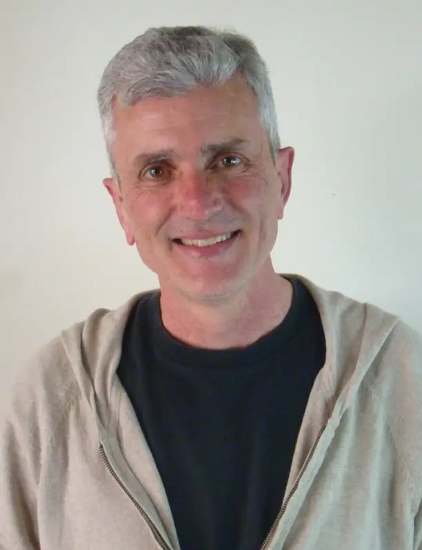 Marcelo Seia, arquitecto: "En las casas prefabricadas los gastos son más controlados que en las viviendas tradicionales"