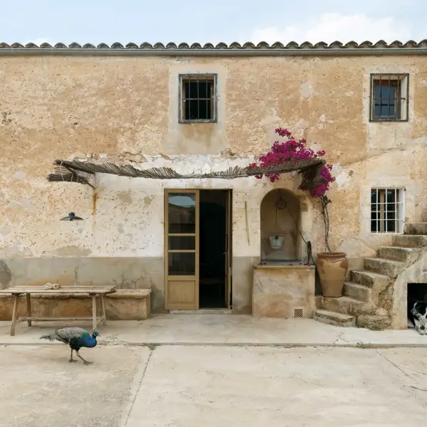 Las 7 fachadas de casas rústicas españolas que más nos enamoran