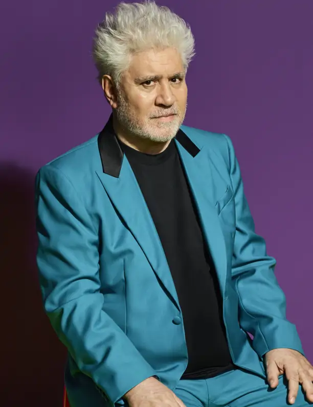 Pedro Almodóvar: "Mi casa parece una tienda de muebles de mis películas, pero no siento que haya caos"